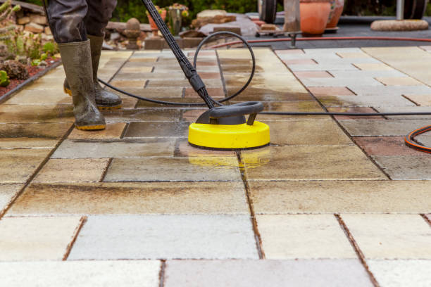 Professional  Pressure Washing Services in Mentone, CA