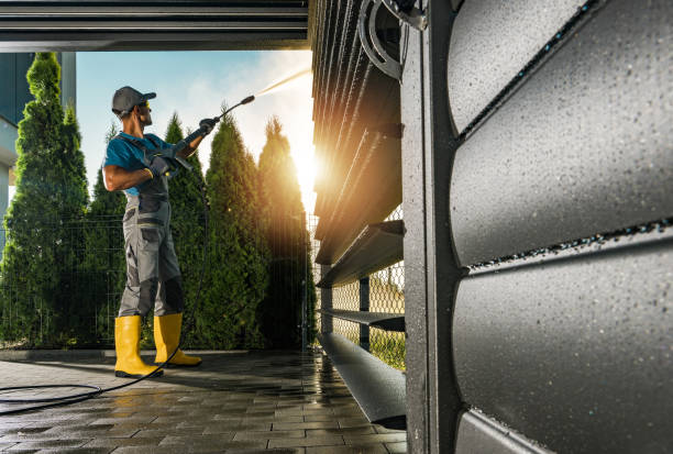 Best Parking Lot and Garage Cleaning  in Mentone, CA